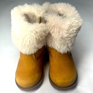 OshKosh B’Gosh Fur Boots
